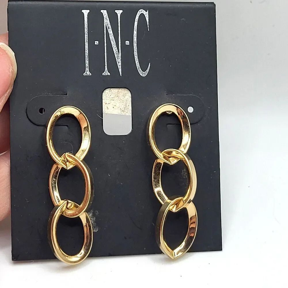 New With Tags INC Short Chain Earrings 1.5in